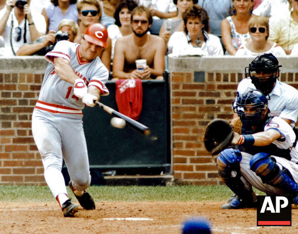 1985-09-08 Pete Rose ties MLB hit record in Chicago