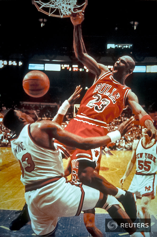 1991-04-30 Jordan Stuffs over Ewingfix