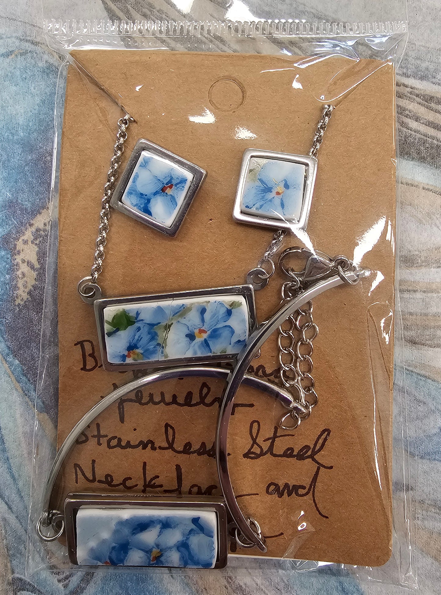 Virginia Coyle - Blue Florals, Broken China Necklace, Earring and Bracelet Set