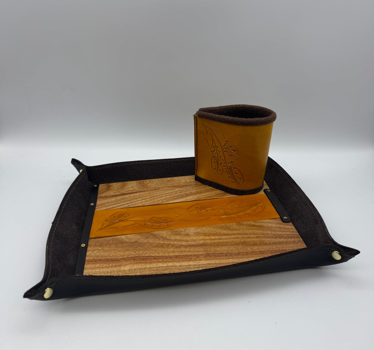 Warren Dorer-Large Clutter Catcher