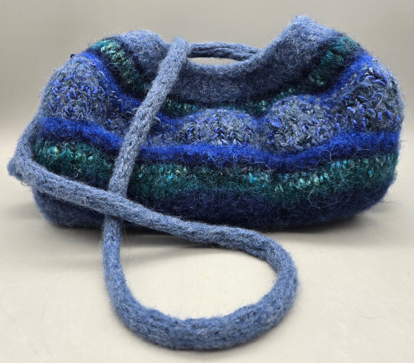 Melissa Gordon- Tangled Up In Blues