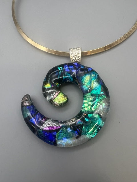 Irene Ultee- Swirl Glass Pendant Necklace 2