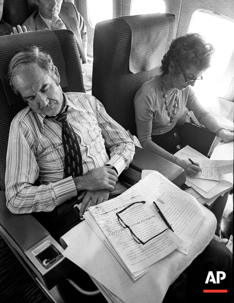 1972-06-20 PRIMARY NAP—McGOVERN SLEEPS ON PLANE