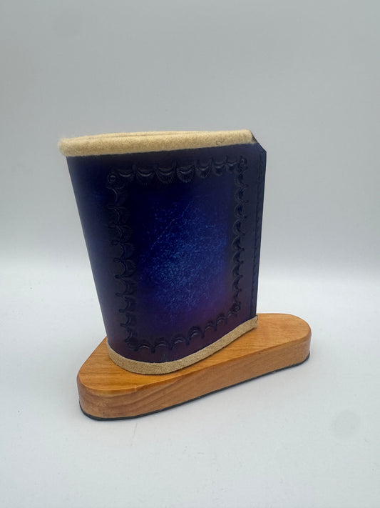 Warren Dorer-Blue Eyeglass Station