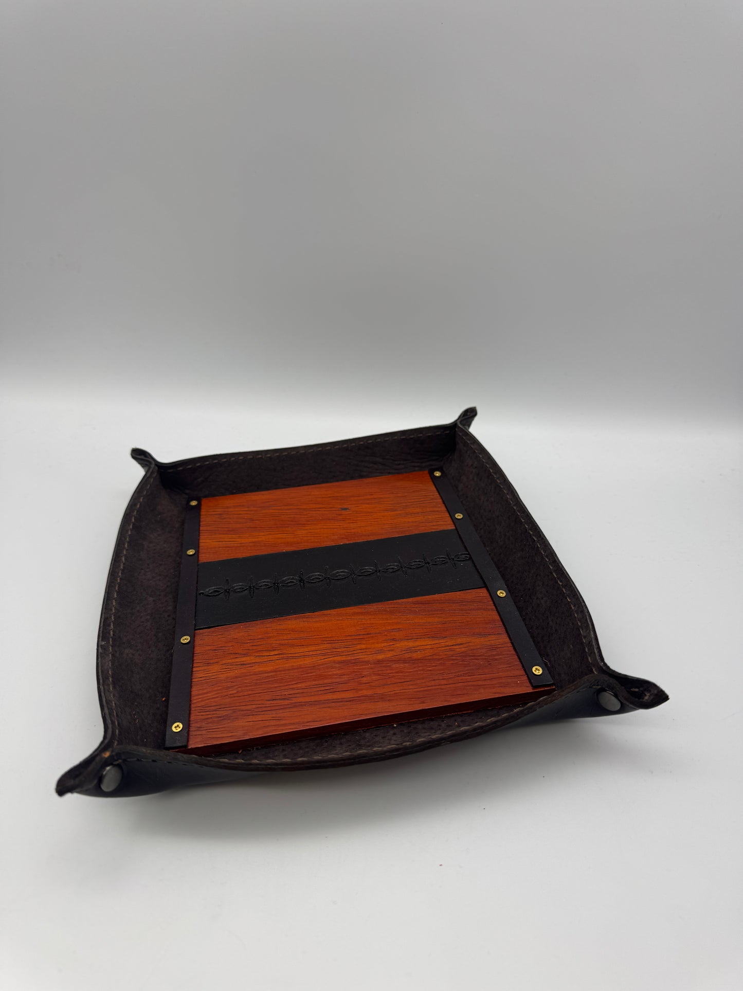 Warren Dorer-Clutter Catcher 2