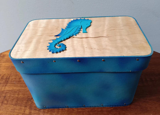 Warren Dorer-Seahorse Keepsake Box