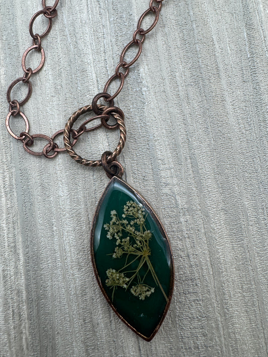 Denise Bush-Queen Anne's Lace on Dark Green Necklace