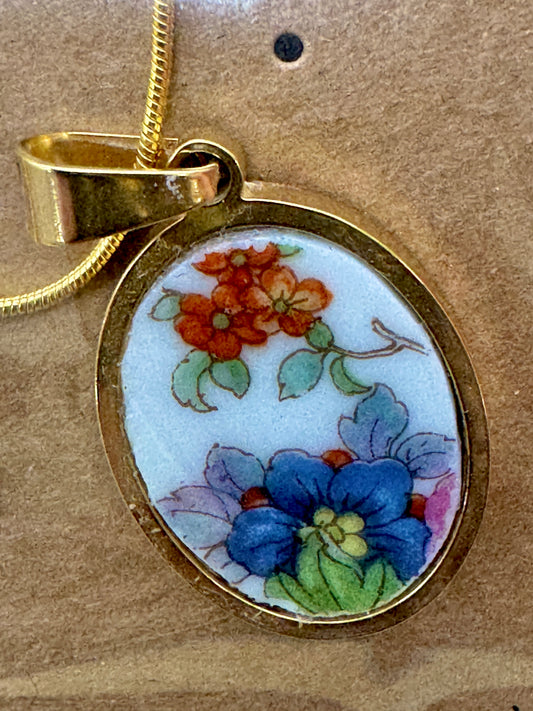 Virginia Coyle -Gold Necklace With Flowers