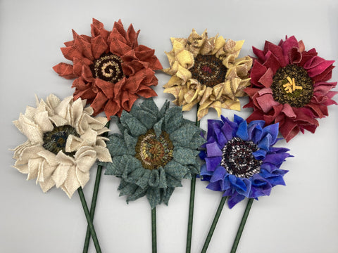 Rita Cutler - Hooked Flowers
