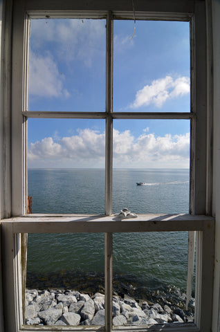 Greg Versen-Looking West
